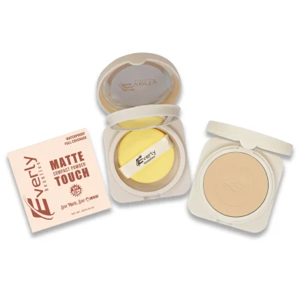 Everly Beauties Compact Powder