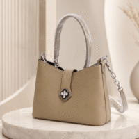 Elegant Floral Charm Shoulder Bag with Chain Strap